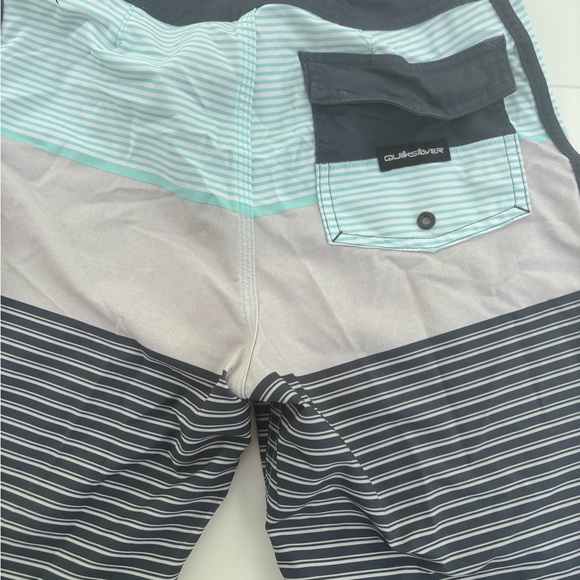 Quiksilver Aqua and Gray Striped boys swim shorts - Picture 1 of 4